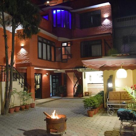 Hotel Siraaj Lalitpur 外观 照片